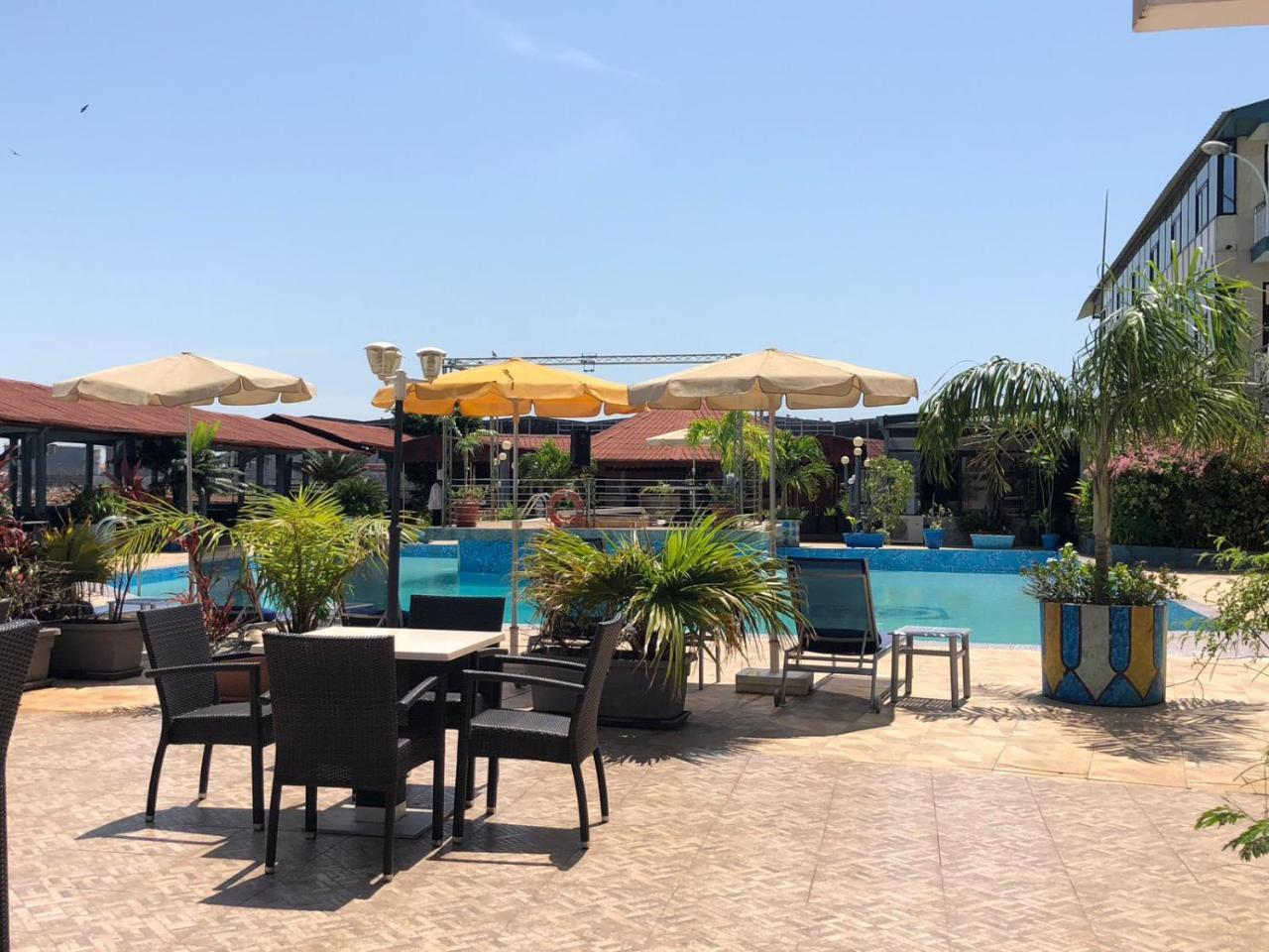 Hotel Le Petit Bateau Конакри Экстерьер фото